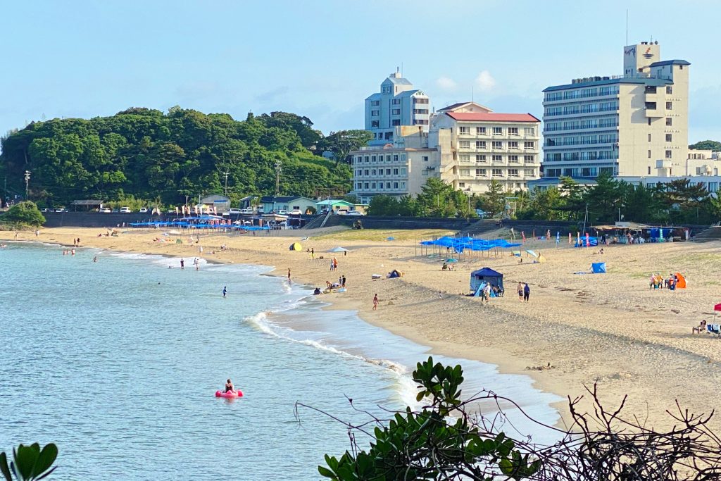 千鳥ヶ浜海水浴場